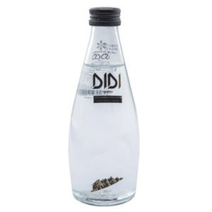 مياه معدنية غازية زجاجية 300 مل مياه معدنية غازية زجاجية 300 مل